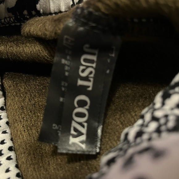 Just Cozy Fur Lined Leggings Bundle - Picture 2 of 3